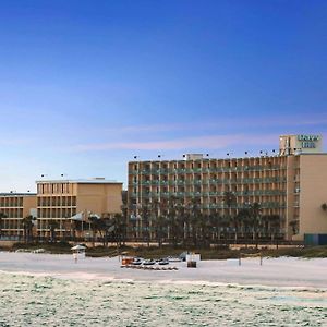 Days Inn By Wyndham Panama City Beach/Ocean Front